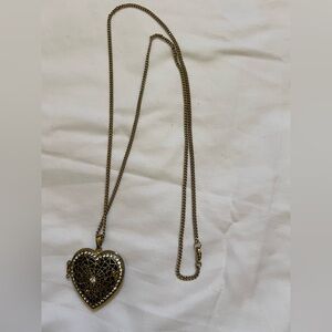 Source Unknown Gold Filigree Heart Necklace
